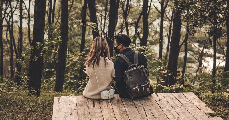 Surprendre son partenaire avec un voyage romantique : nos idées